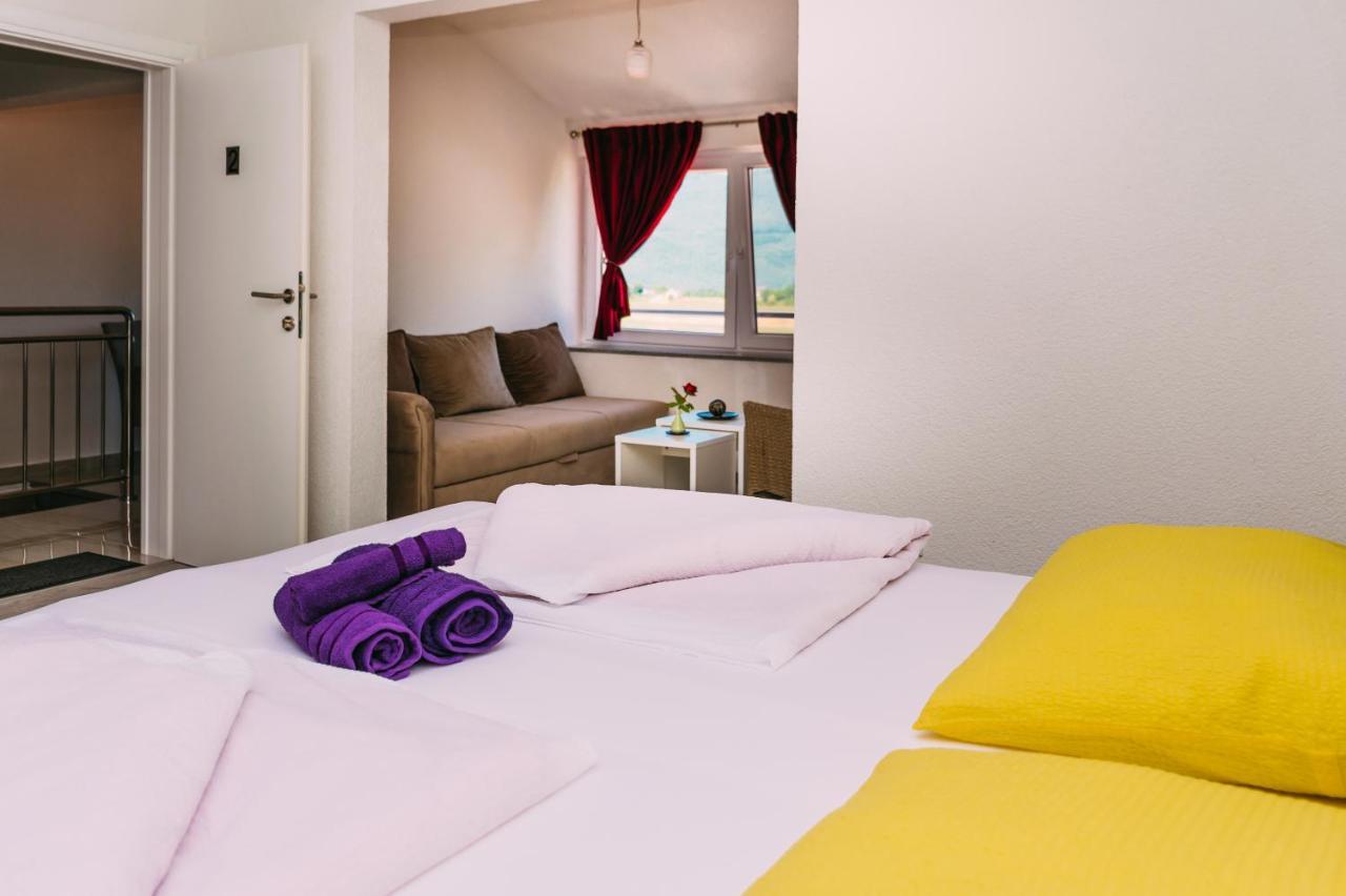 Apartmani Markesic Ramsko Jezero Prozor Kültér fotó